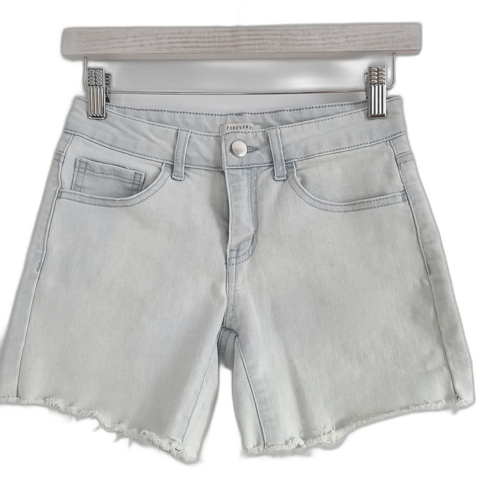 Forever 21 Soft Blue Denim Shorts Size 27